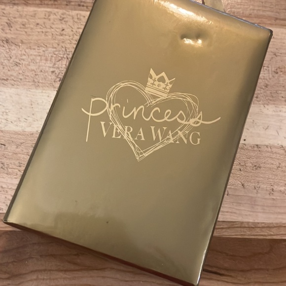 New princess Vera Wang bracelet boxed, Jewelry!!! - Picture 3 of 4
